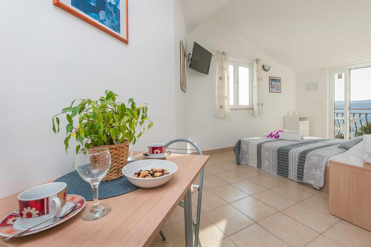 Apartmani Neno Lokva Rogoznica Exterior photo