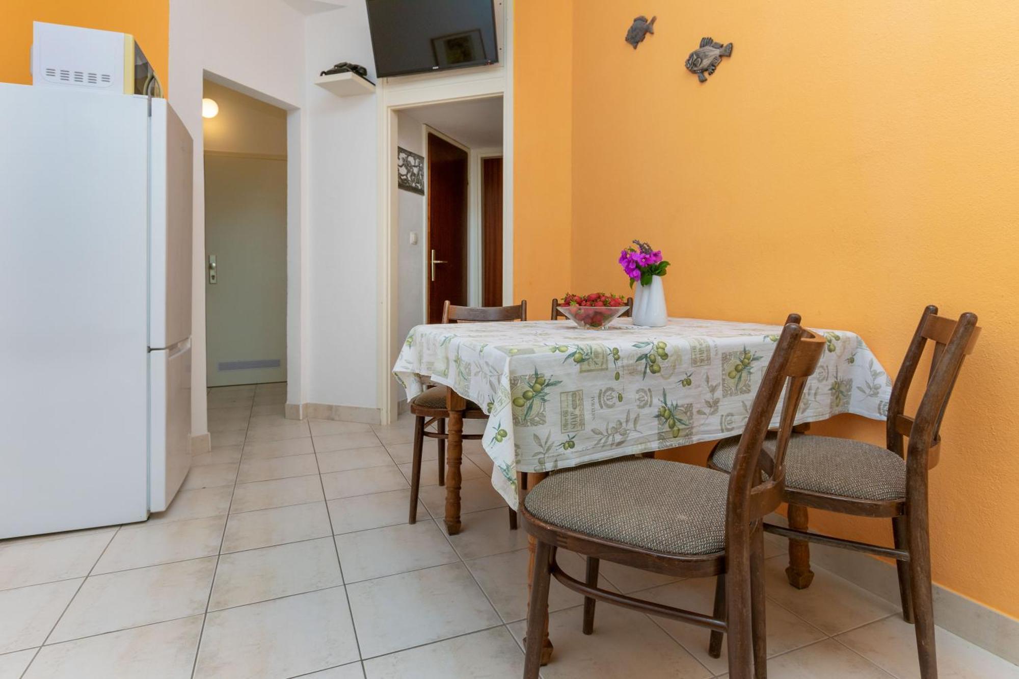 Apartmani Neno Lokva Rogoznica Exterior photo
